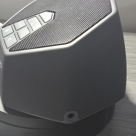 EVO Black Noise Machine - Picture 2 of 13